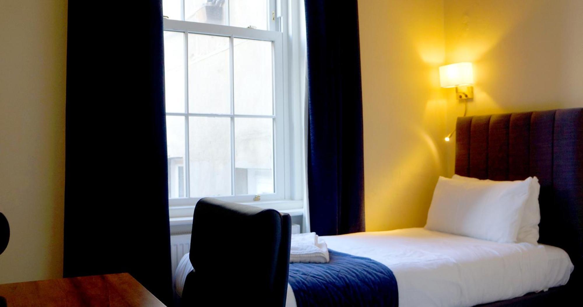 The Pier Hotel Eastbourne Exterior foto